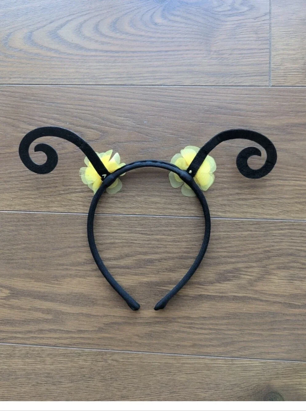 Bee Princess Costume 2 Piece Set Girls 130 / 7 EUC